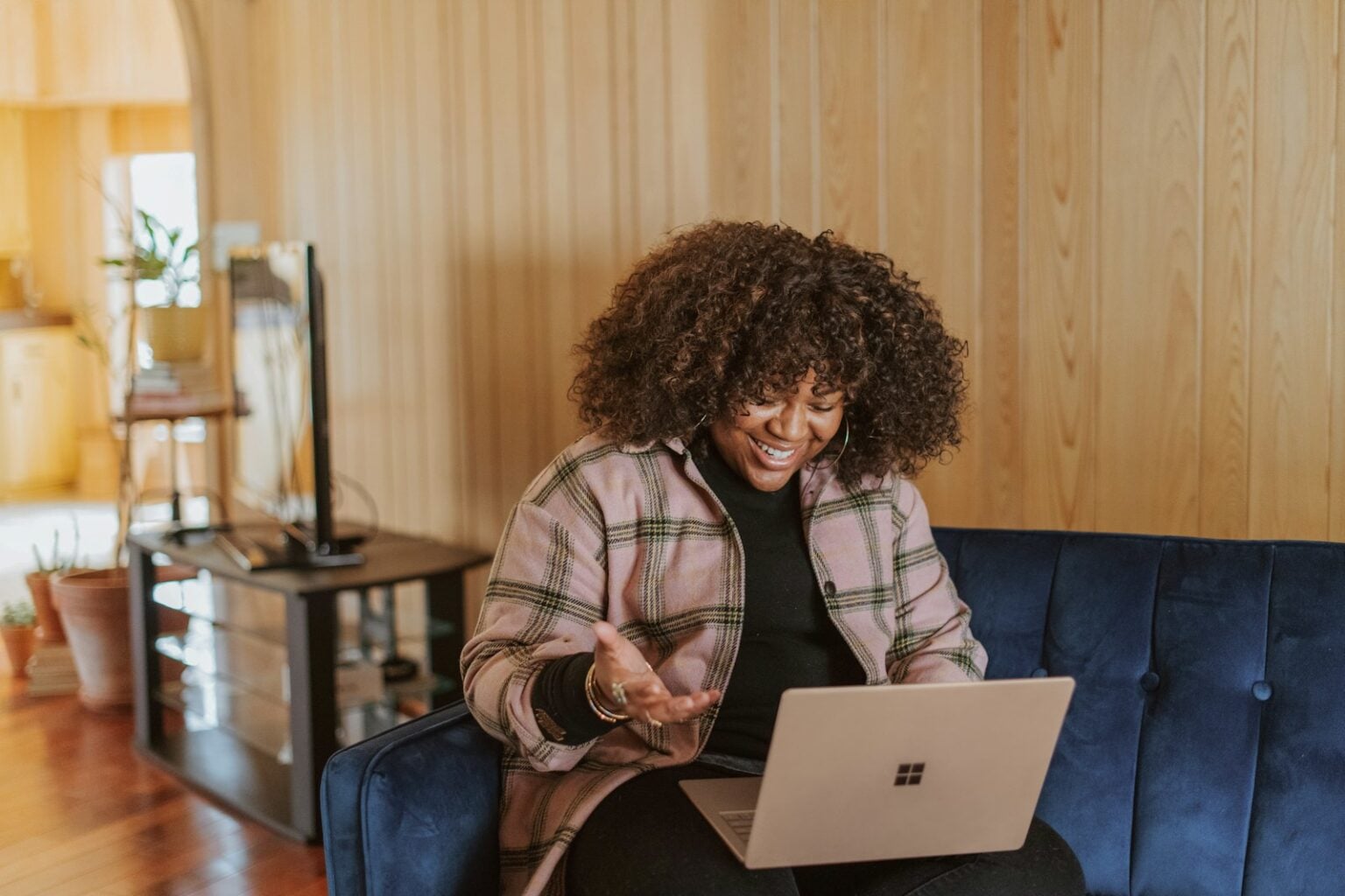 HIRING ASAP! Work From Home (Apple) Tech Support Agent with VXI - Dream ...